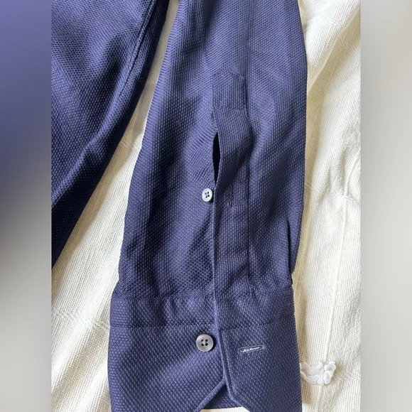 ERMENEGILDO ZEGNA
Navy Button-Up Shirt - Picture 5 of 12